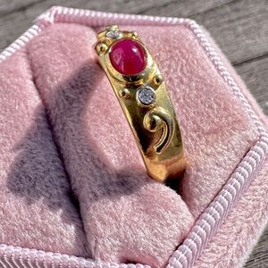 Diamond and Ruby 18k Gold Band